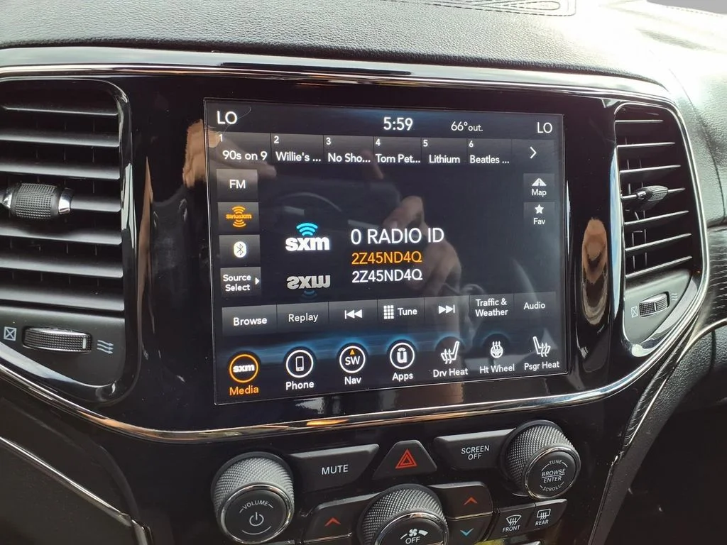 Certified Used 2021 Black Jeep Overland image 5