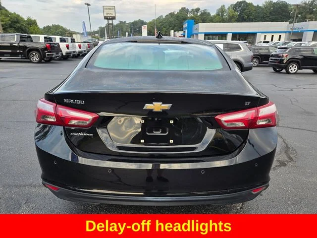 Used 2021 Black Chevrolet LT image 8