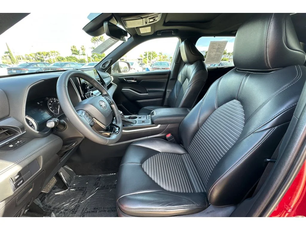 Used 2021 Ruby Flare Pearl Toyota XSE image 10