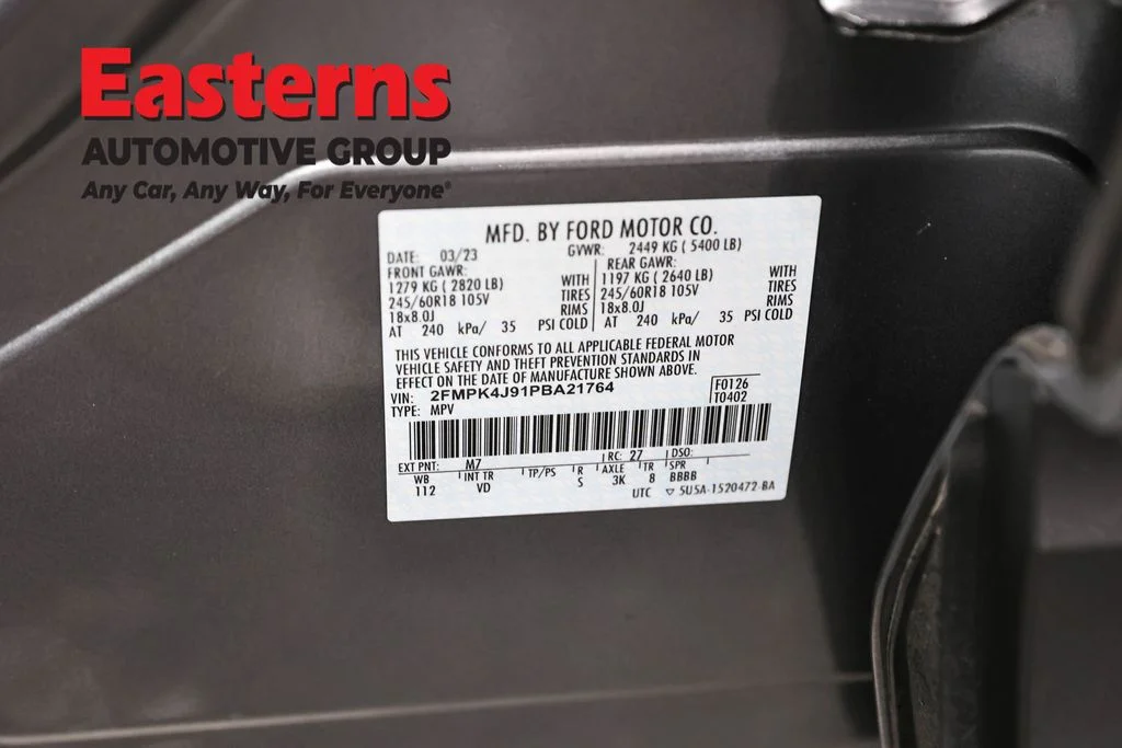 Used 2023 Gray Ford SEL image 35
