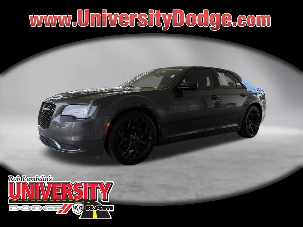 Used 2019 Gray Chrysler Touring image 1