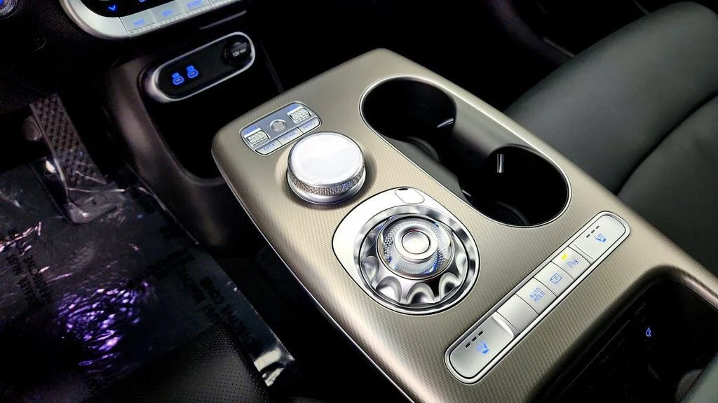 Used 2025 Savile Silver Genesis Standard RWD image 17