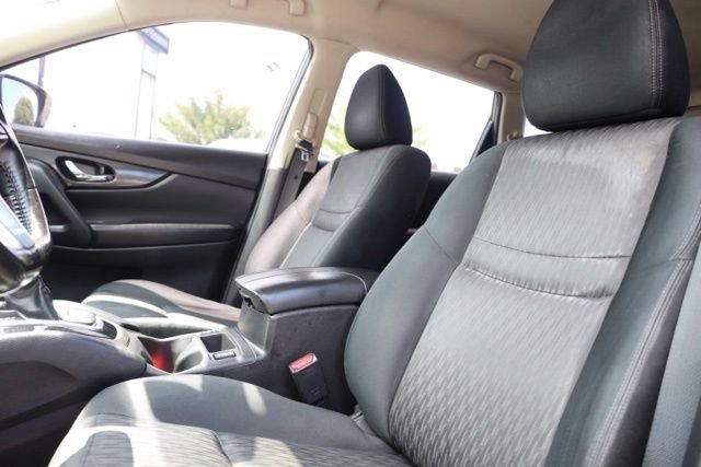 Used 2017 Gray Nissan SV image 22