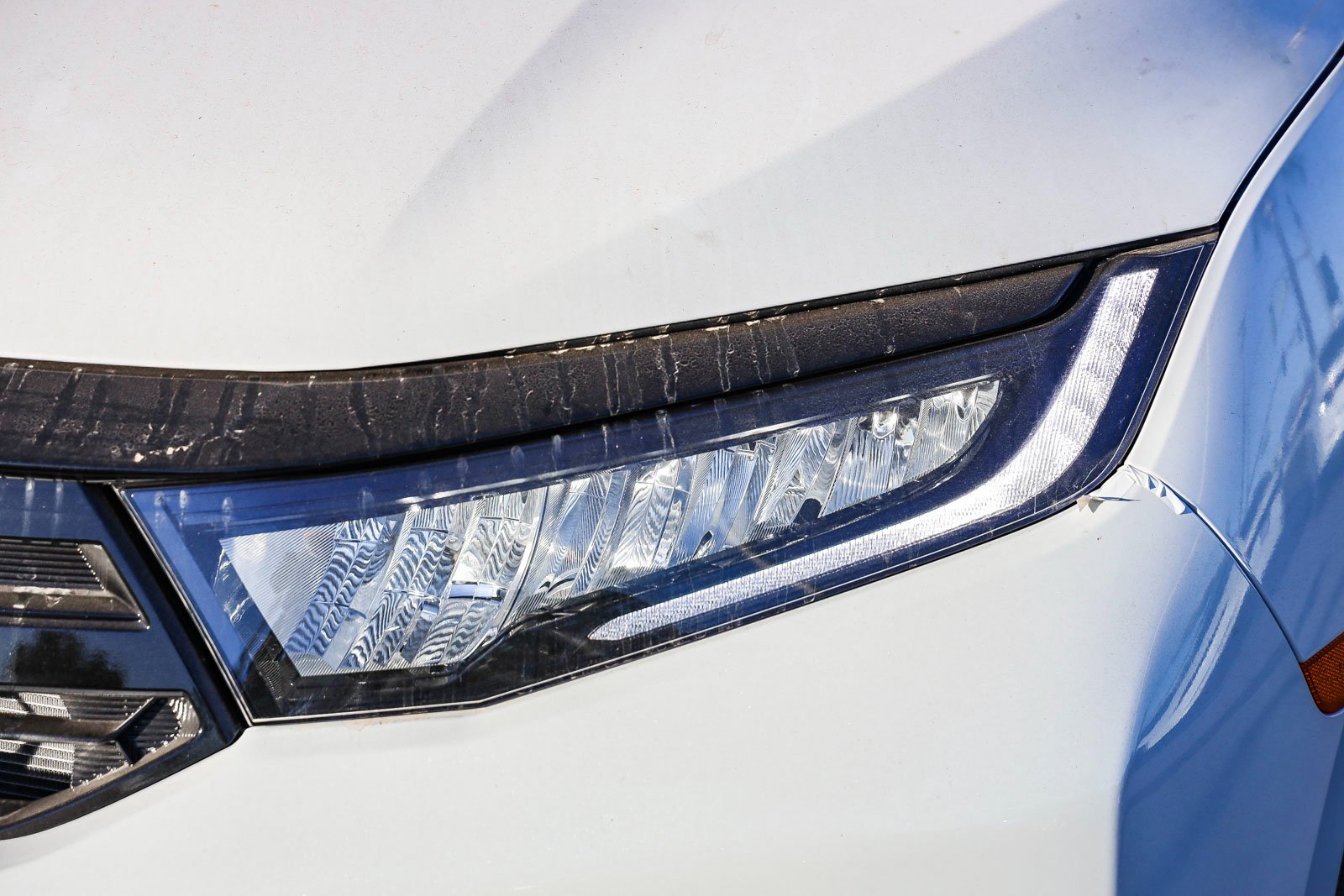New 2026 Platinum White Pearl Honda Touring Auto image 4