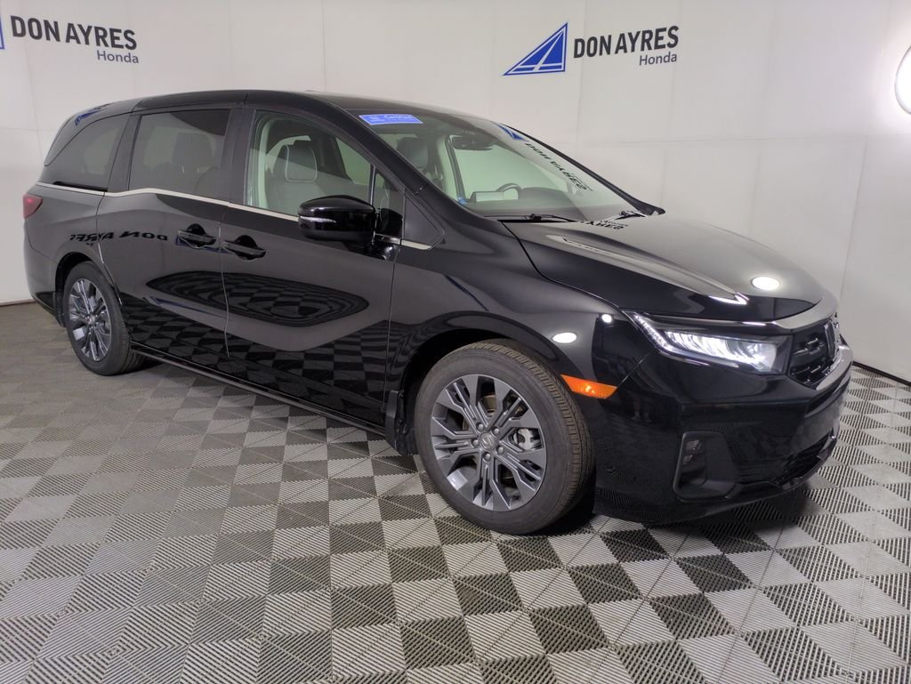 2025 Honda Odyssey Touring - Photo 11