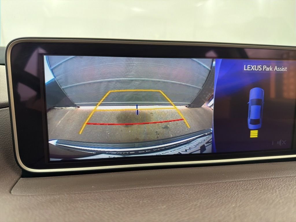 Used 2018 Silver Lexus 350L image 17