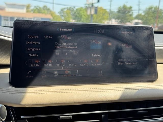 Used 2022 Gray INFINITI LUXE image 29
