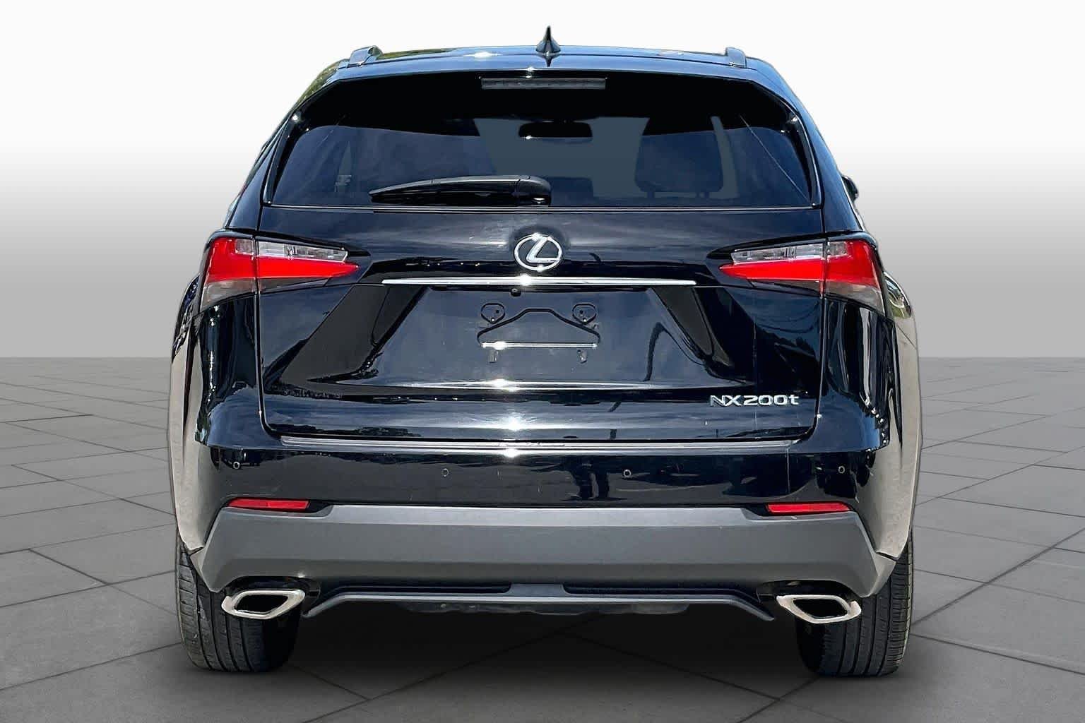 Used 2017 Obsidian Lexus  image 4