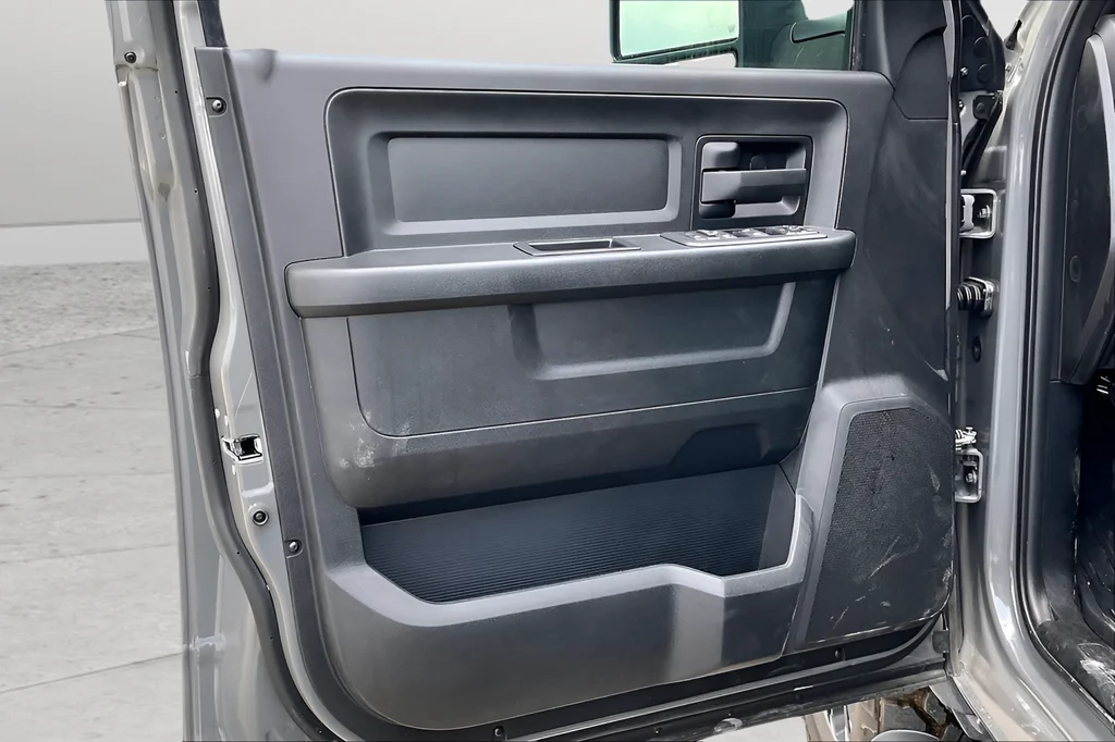 New 2026 Ceramic Gray Clearcoat RAM Tradesman image 14