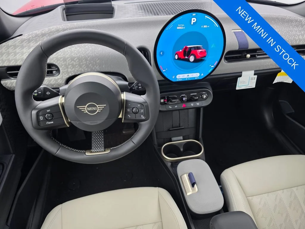 New 2026 Red MINI Signature Plus image 11