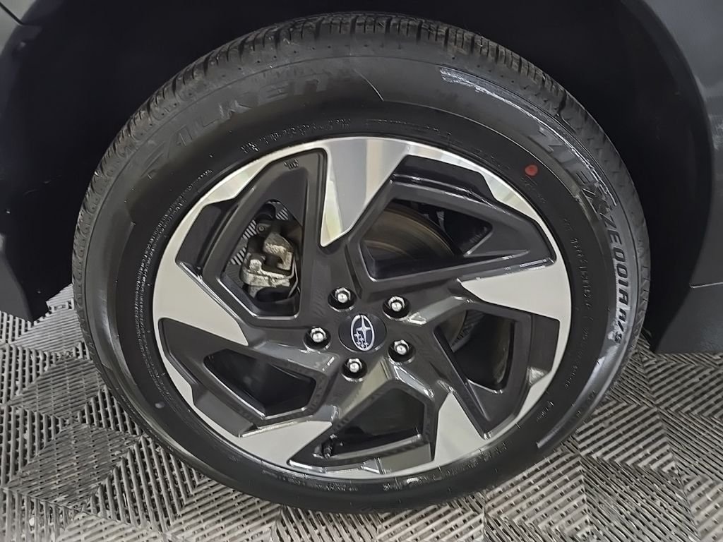 2025 Subaru Crosstrek Limited - Photo 15