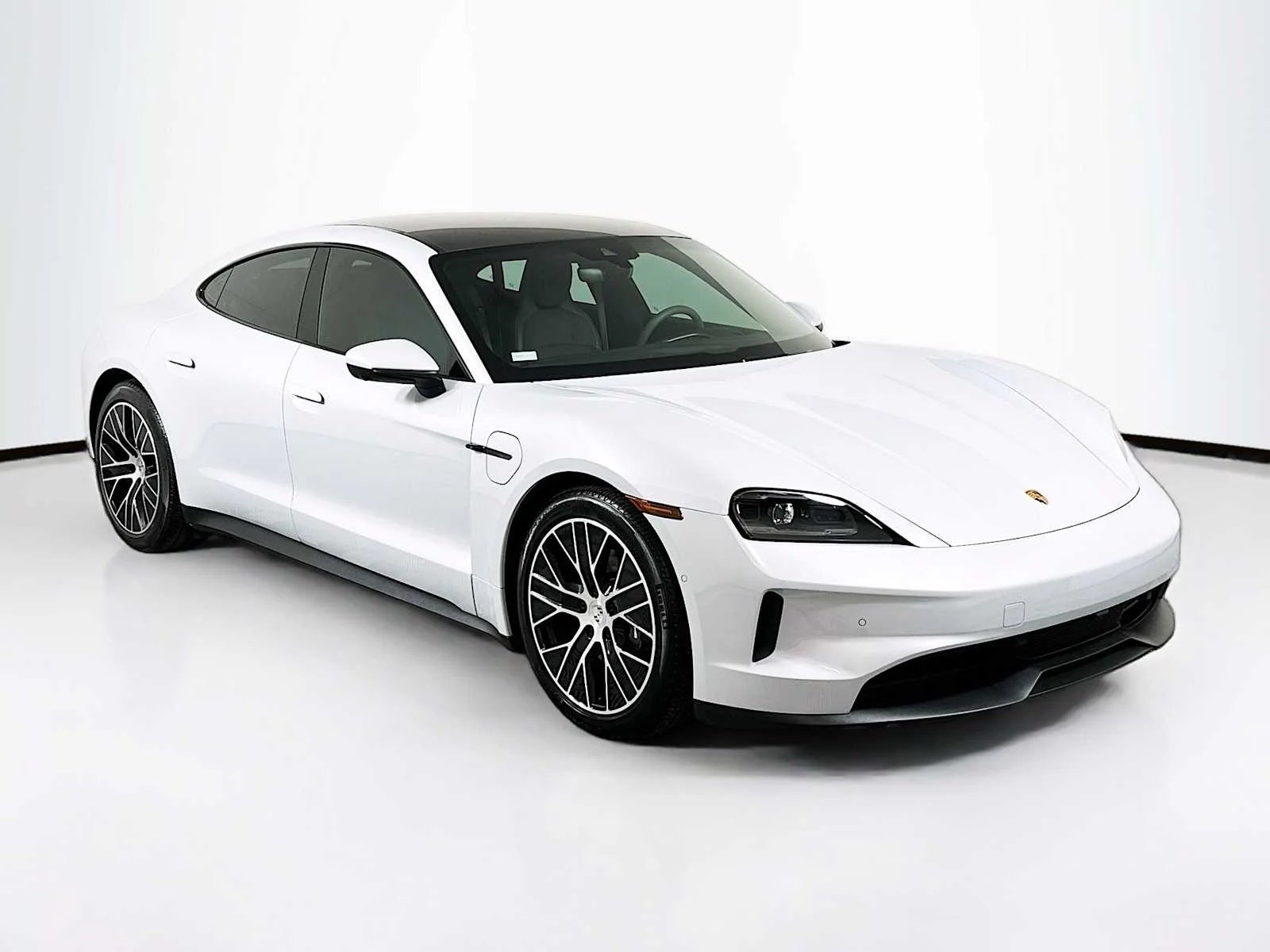 2025 Porsche Taycan Base - Photo 7