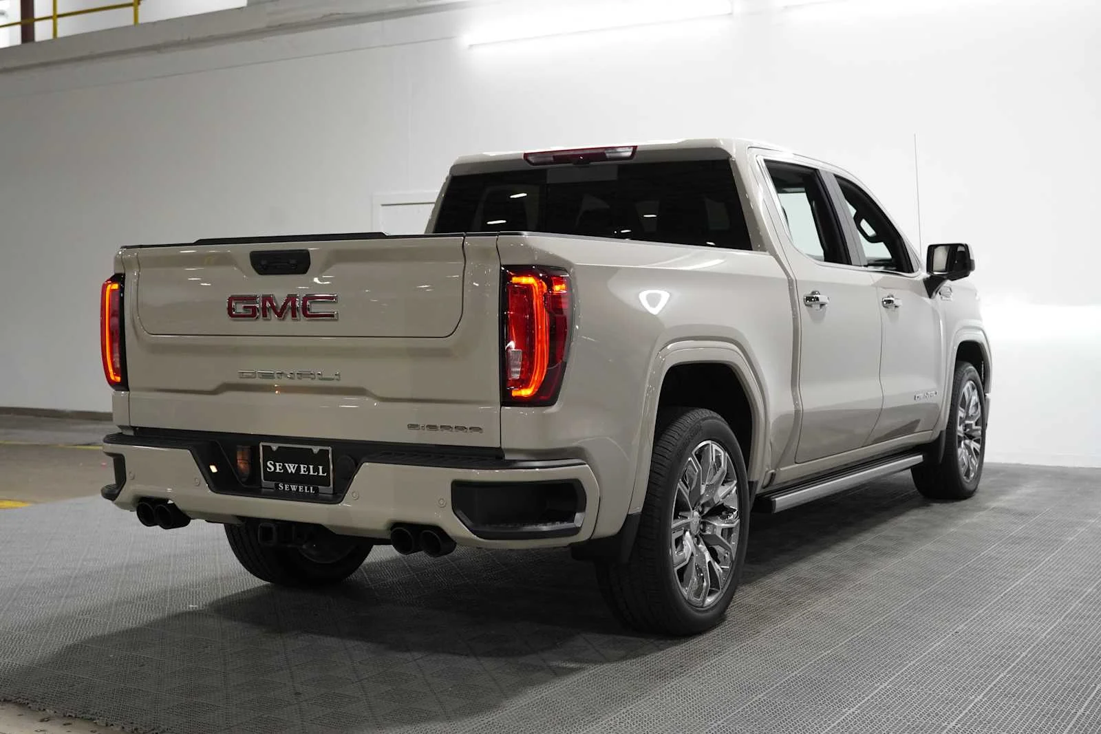 Used 2026 Coastal Dune GMC Denali image 4