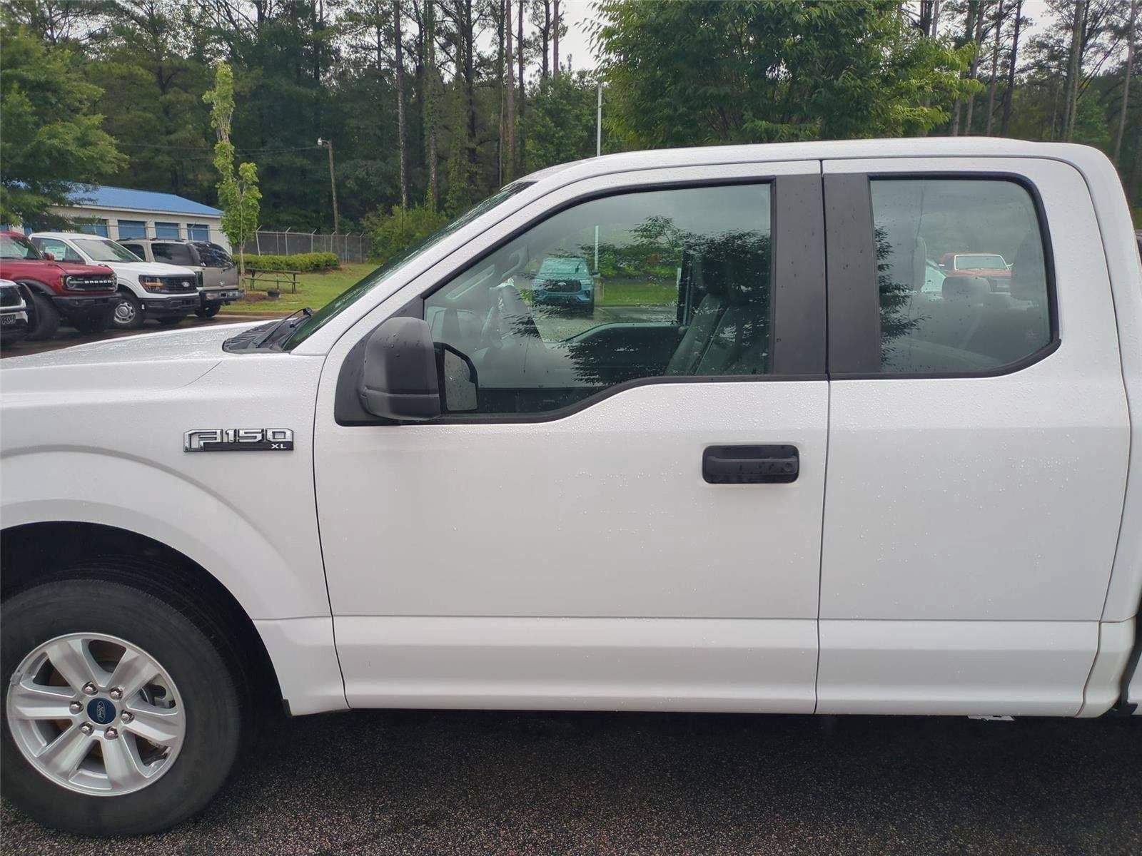 Used 2019 Oxford White Ford XL image 15