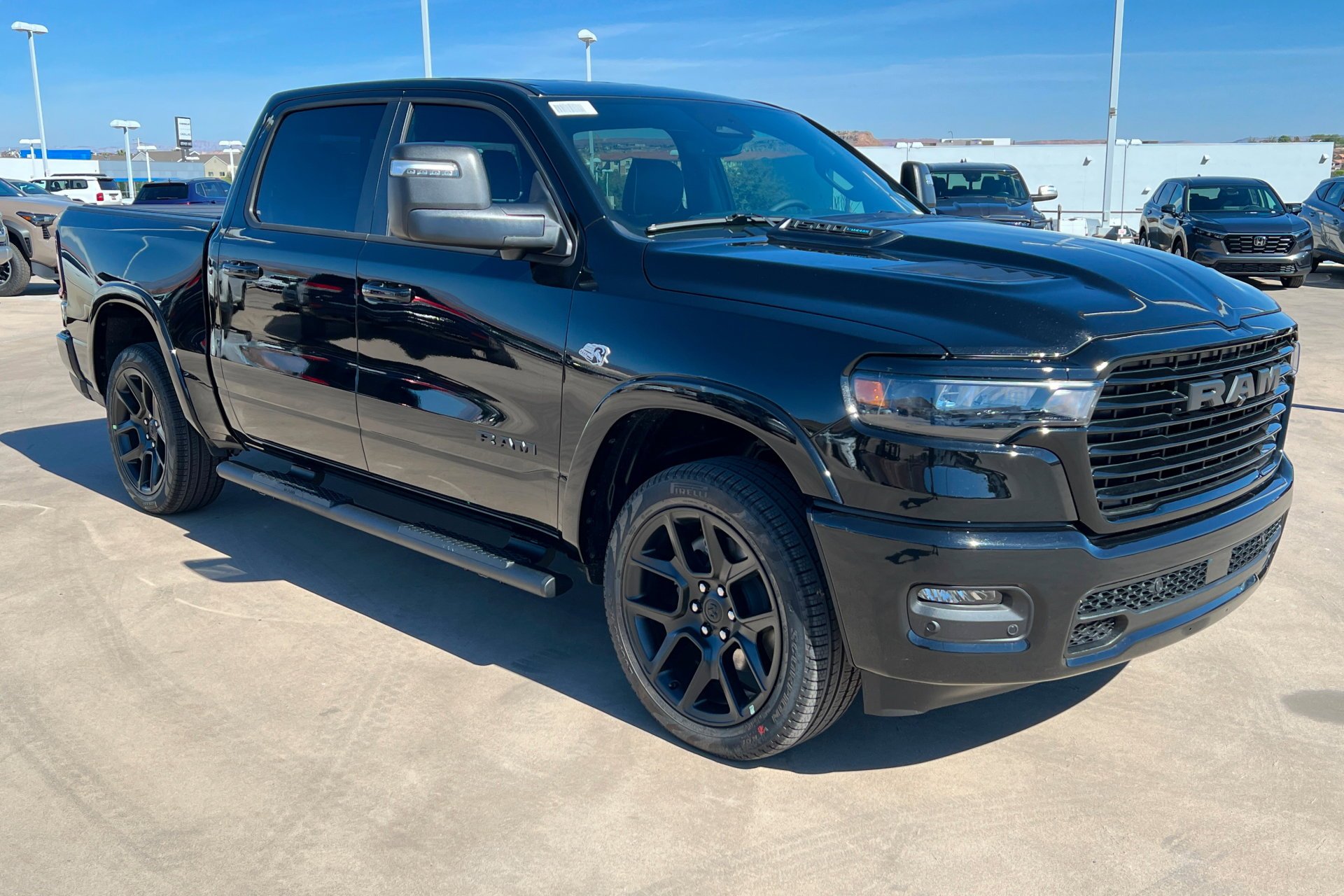 New 2026 Diamond Black Crystal Pearl-Coat Exterior Paint RAM Laramie image 8
