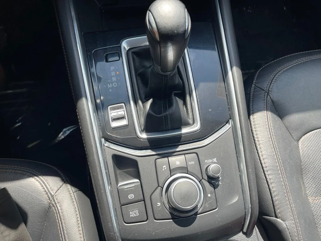 Used 2019 Black Mazda Grand Touring image 23