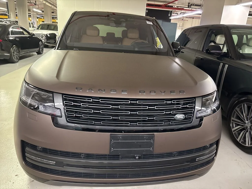 2023 Land Rover Range Rover 3.0 SE SWB's photo