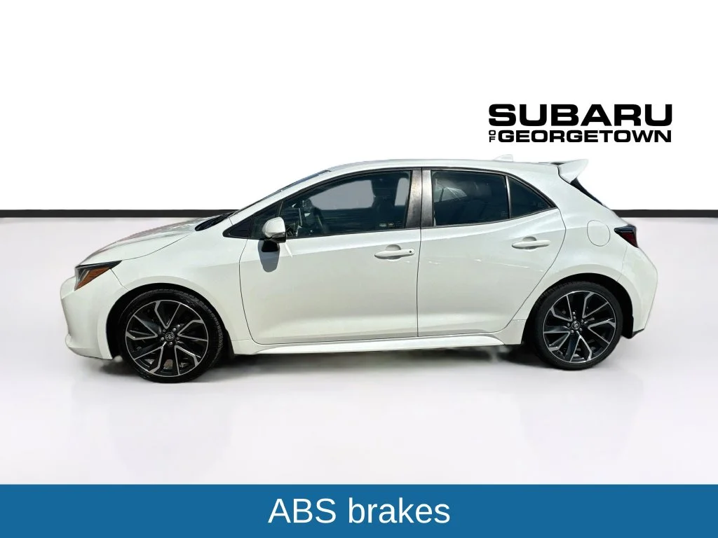 Used 2019 White Toyota XSE image 4
