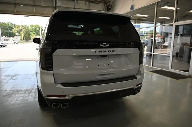 New 2026 Polar White Tricoat Chevrolet High Country image 6