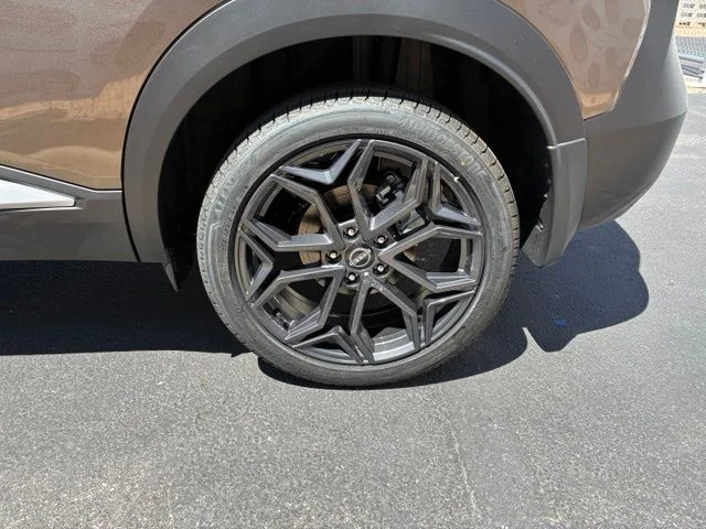 New 2026 Brown Nissan SR image 17