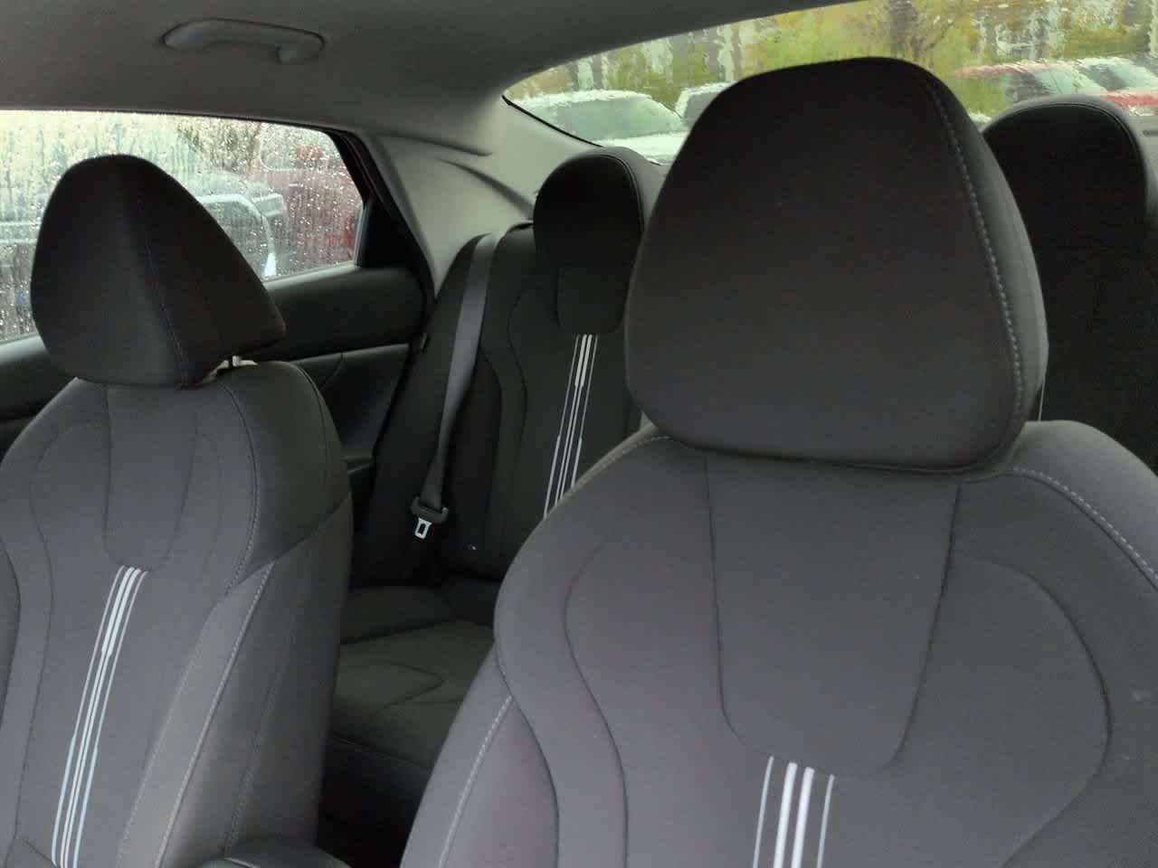 Used 2024 Ultimate Red Metallic Hyundai Blue image 8