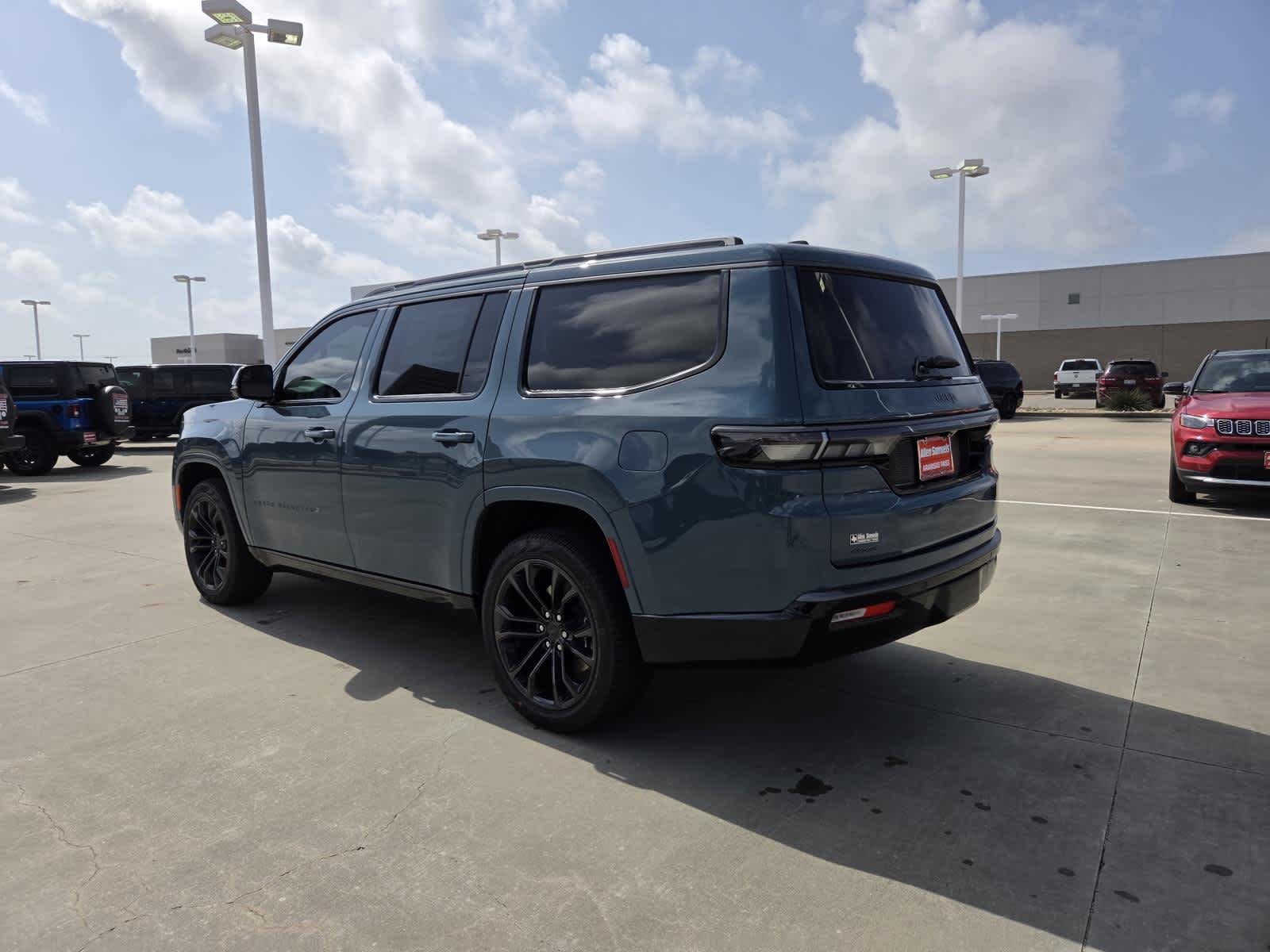 New 2026 Steel Blue Jeep Summit Obsidian image 3
