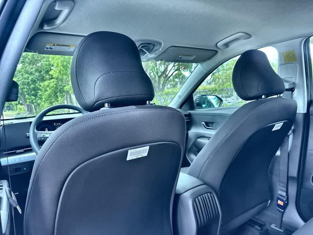 New 2027 Ecotronic Gray Pearl Hyundai SE FWD image 22