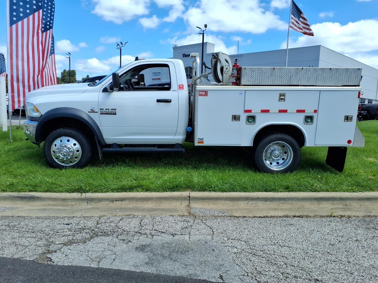 Used 2017 White RAM SLT image 6