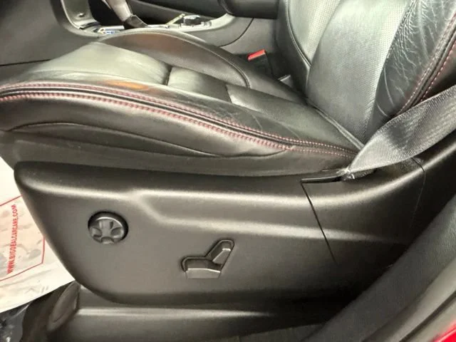 Used 2021 Red Jeep Trailhawk image 26
