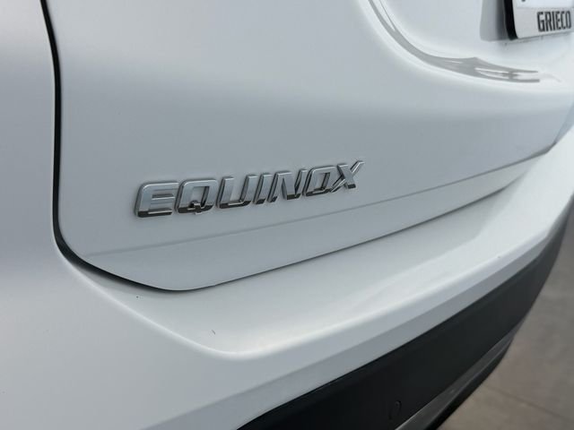 Used 2024 White Chevrolet LT image 11