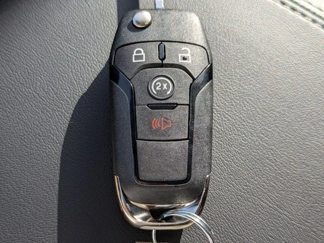 New 2026 Gray Ford XLT image 27