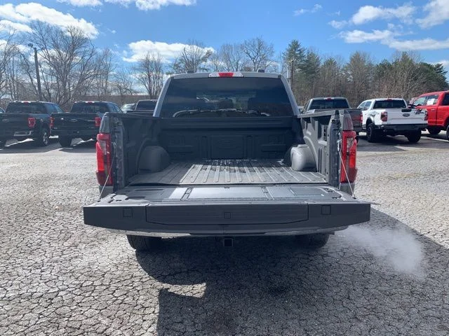 New 2025 Gray Ford XL image 8
