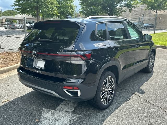New 2026 Black Volkswagen 1.5T SE image 5