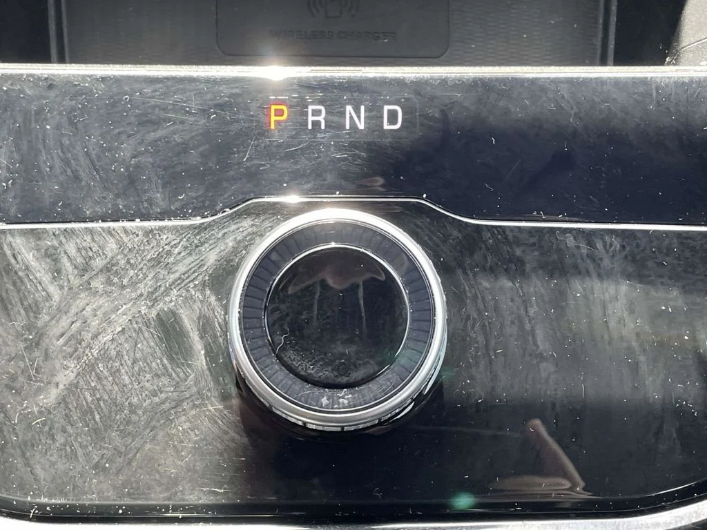 Used 2023 White Jeep Altitude X image 40