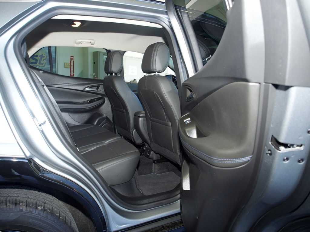 2025 Buick Encore GX Sport Touring - Photo 29