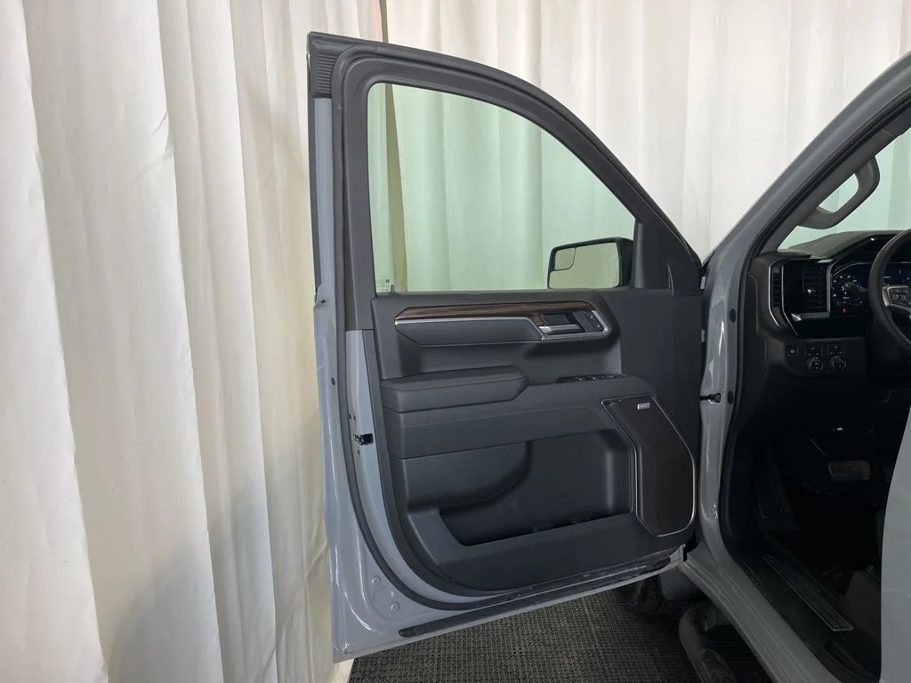 Used 2025 Gray Chevrolet RST image 16