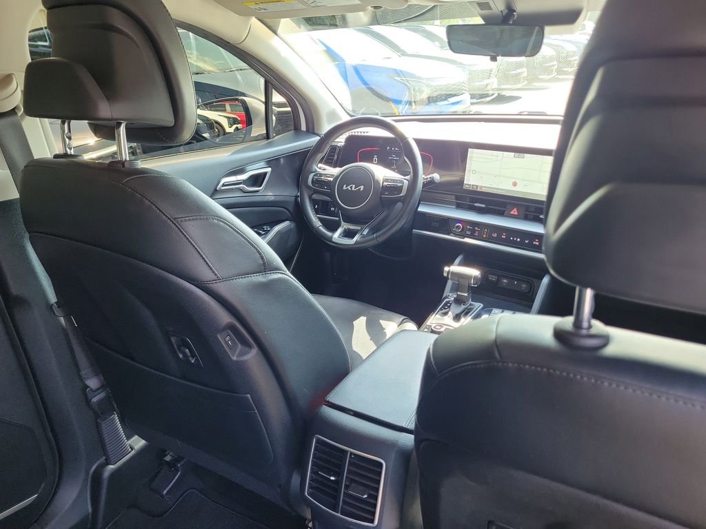 Used 2023 White Kia EX image 13