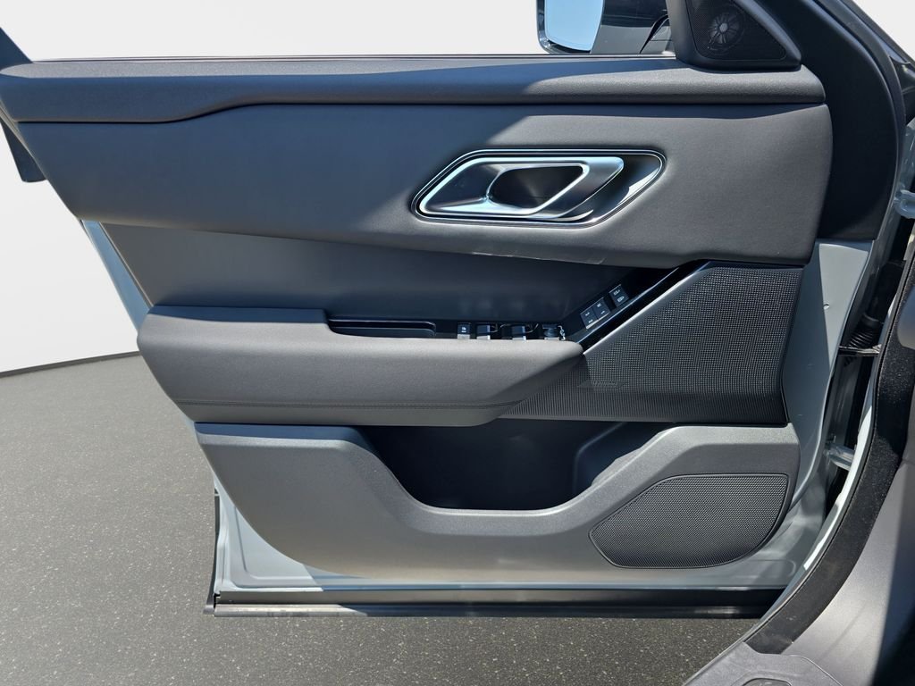 New 2026 Arroios Grey LAND ROVER S image 27