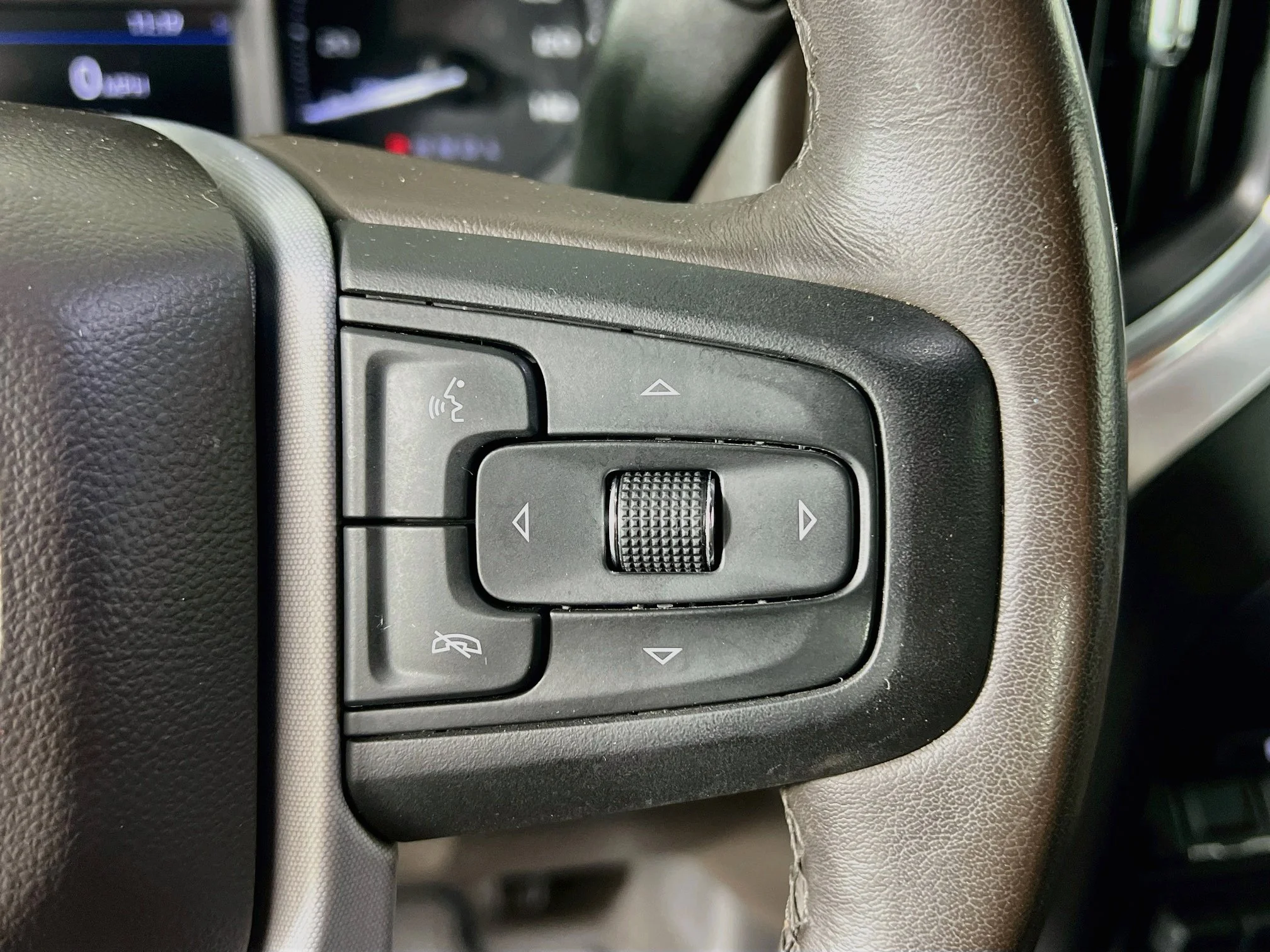 Used 2021 Cayenne Red Tintcoat GMC SLT image 32