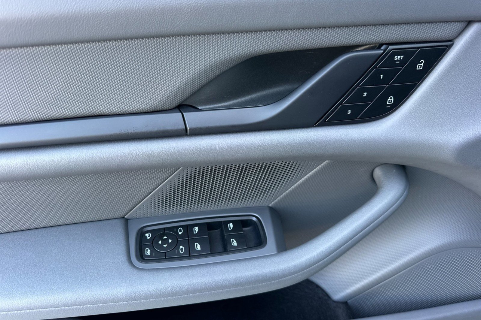 Certified Used 2023 Dolomite Silver Metallic Porsche  image 12