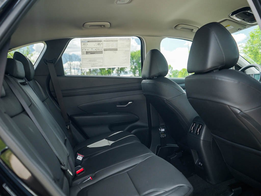 New 2026 Phantom Black Hyundai SEL Plus AWD image 13