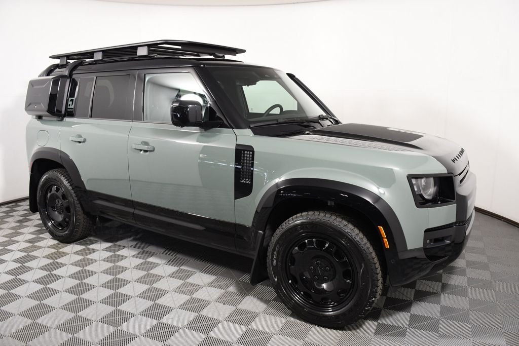 New 2026 Keswick Green Land Rover  image 8
