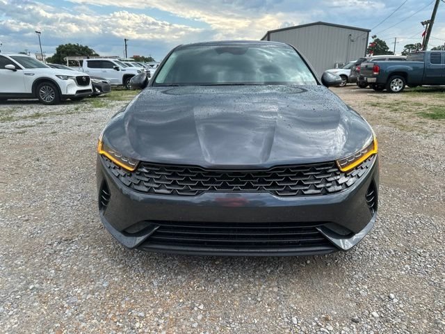 Used 2023 Gray Kia LXS image 4