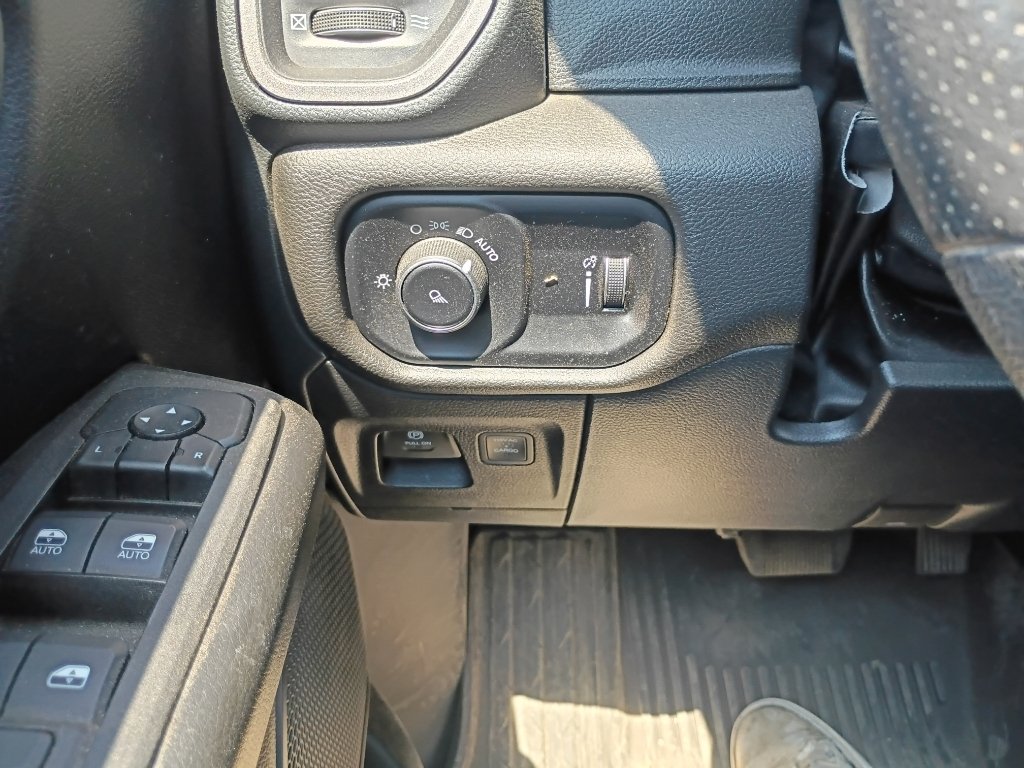 Used 2025 Bright White Clearcoat Ram Tradesman image 25