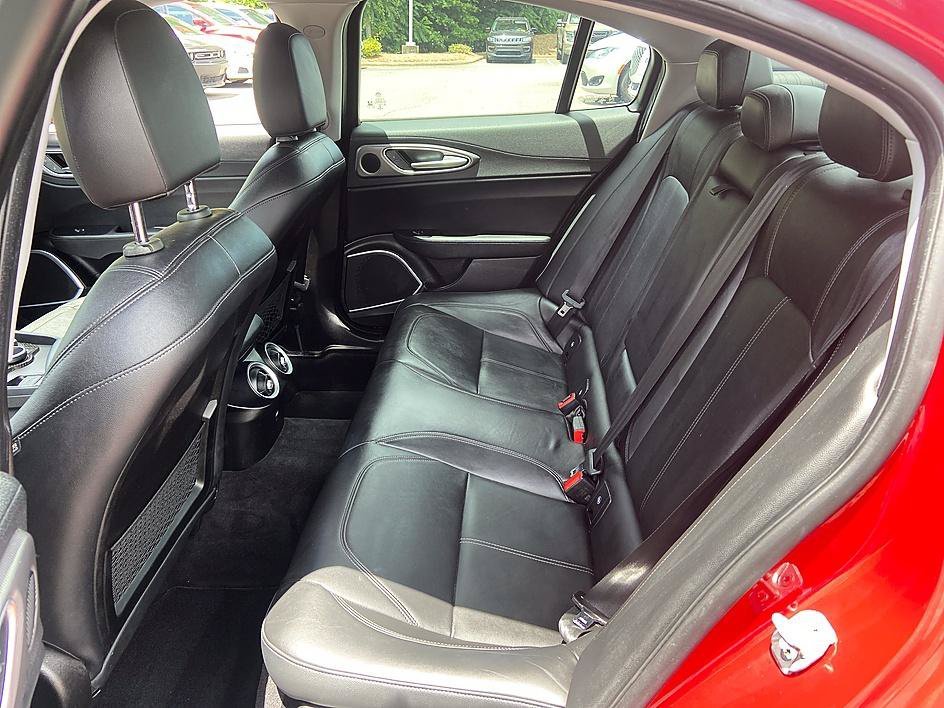 Used 2017 Rosso Alfa Alfa Romeo Base image 12