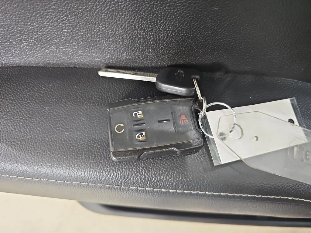 Used 2016 Black Chevrolet LT image 39