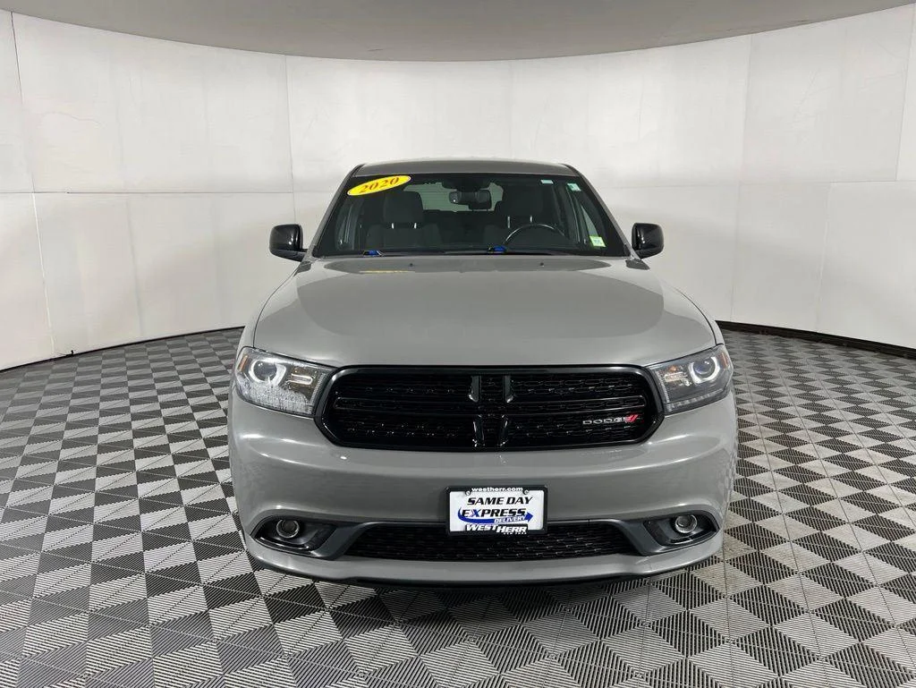 Used 2020 Gray Clearcoat Dodge SXT Plus image 3