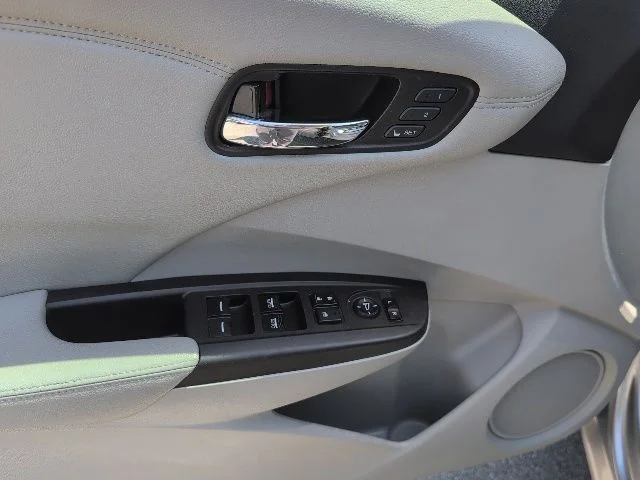 Used 2018 Silver Acura Advance Package image 19
