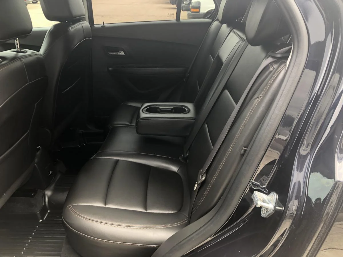 Used 2022 Blue Chevrolet AWD 4dr LT w/ Leather image 17