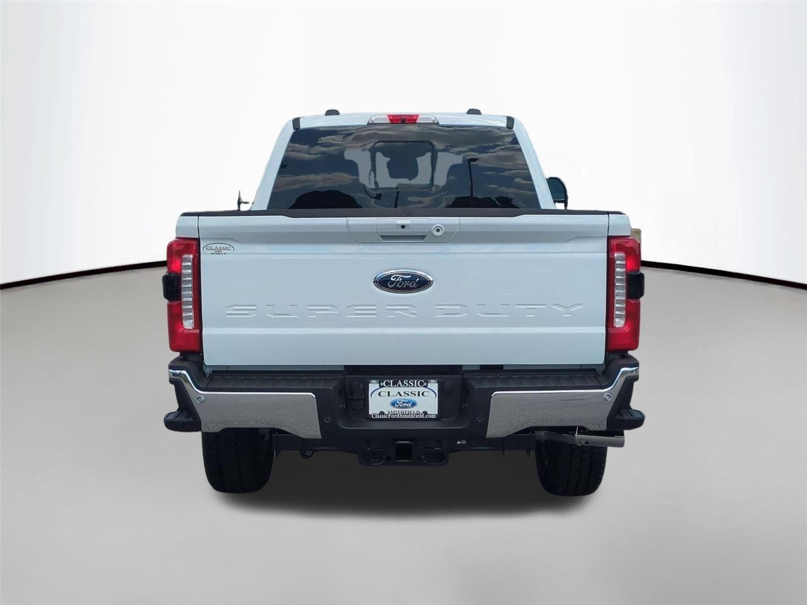 New 2026 Oxford White Ford F-250® Lariat® image 4